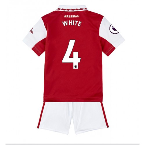 Arsenal Benjamin White #4 Hjemmedraktsett Barn 2022-23 Kortermet (+ Korte bukser) Arsenal Benjamin White #4 Hjemmedraktsett Barn 2022-23 Kortermet (+ Korte bukser)